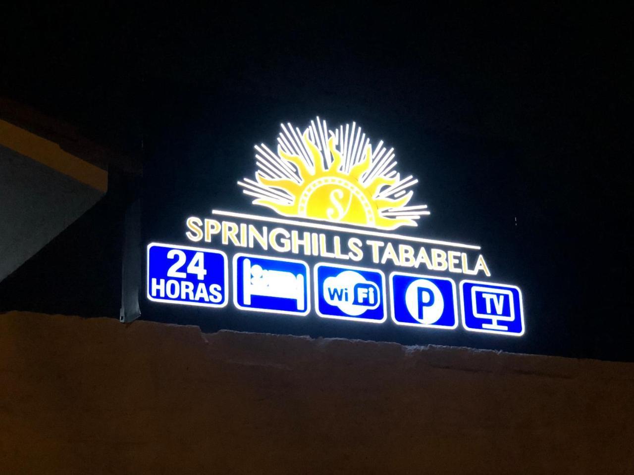 Springhills Quito Airport Hotel Tababela Exterior foto